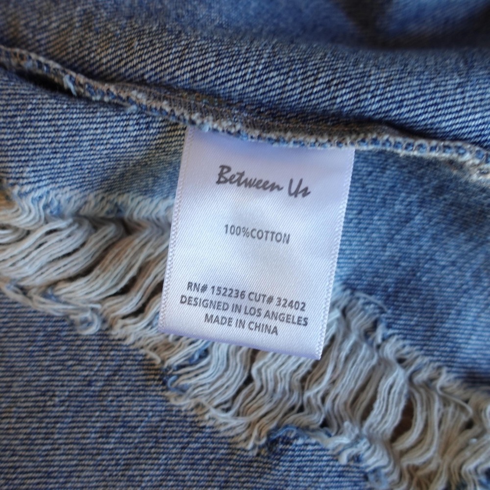 Y2K Denim Jacket Womens L XL Distressed Blue Jean Good Vibes Acid Wash Shirt - Picture 7 of 8